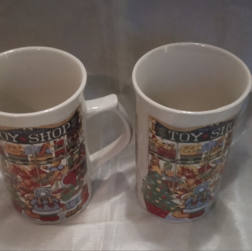 Royal Norfolk Festive Mugs with Colorful Illustrations